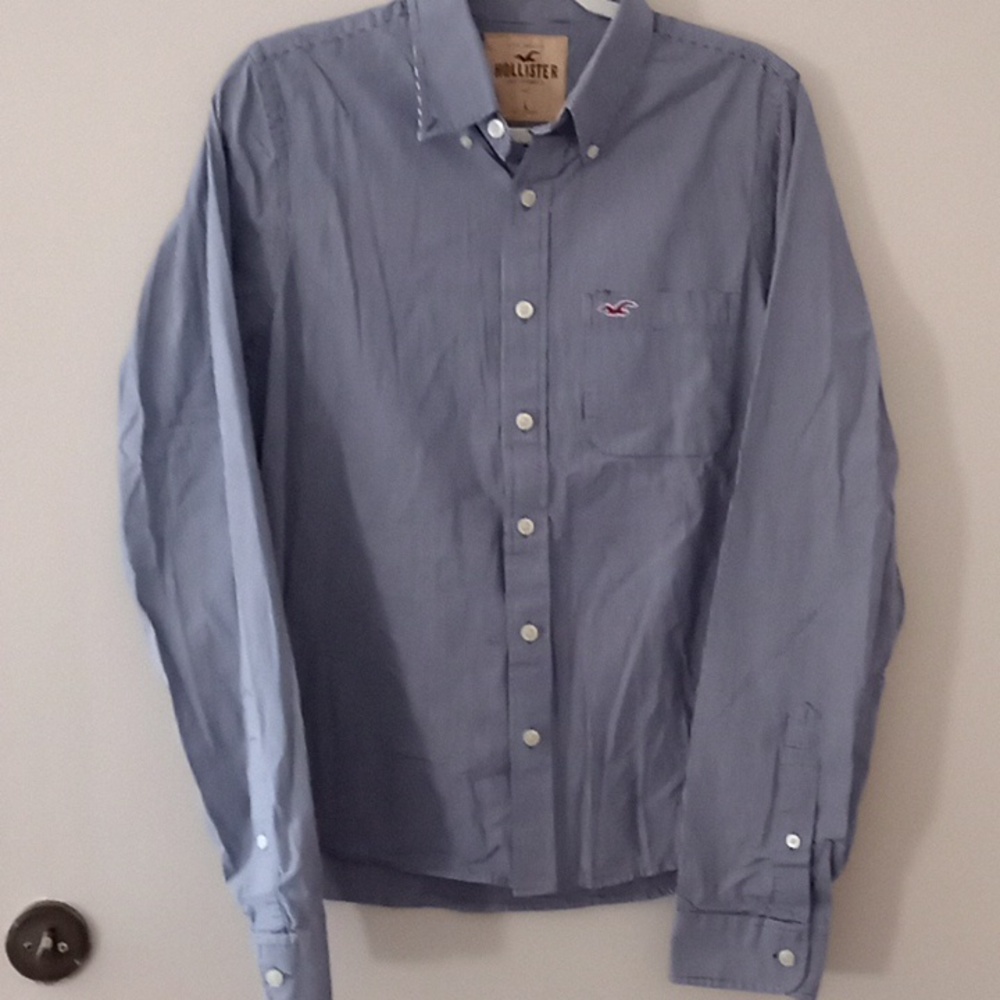 Hollister top
